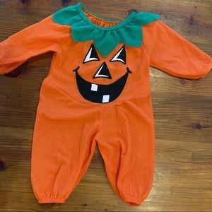 VINTAGE Halloween costume for your baby pumpkin